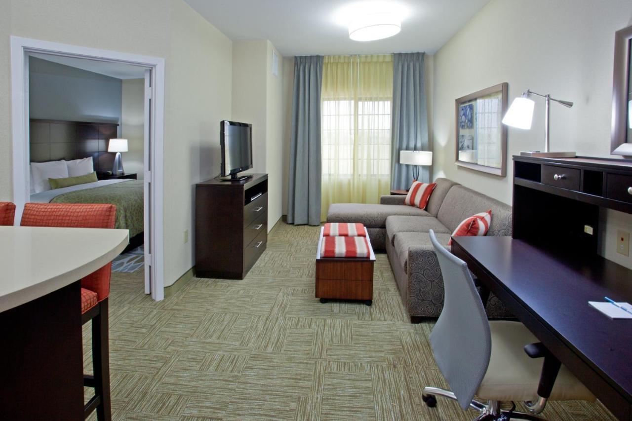 Staybridge Suites Houston Stafford - Sugar Land By Ihg Rum bild
